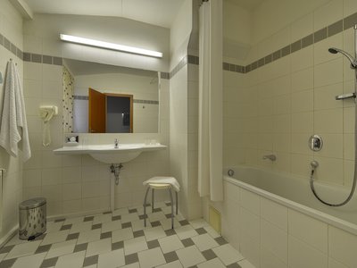 EA Hotel Populus*** - bathroom