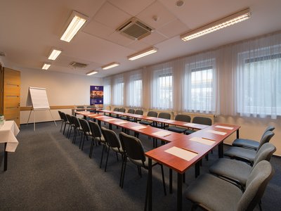 EA Hotel Populus*** - meeting room Shell