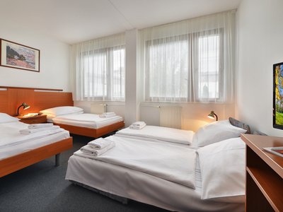 EA Hotel Populus*** - dvoulůžkový pokoj se 2 přistýlkami