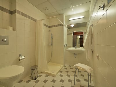 EA Hotel Populus*** - ванная комната